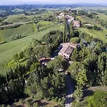 Çiftlik konaklama Borgo Il Poggio *