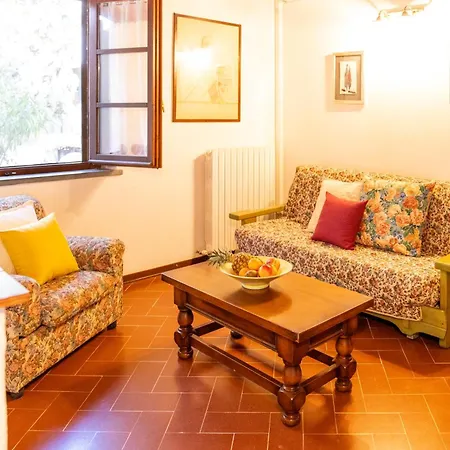 Borgo Il Poggio Feriegård