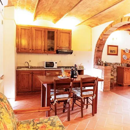 Borgo Il Poggio Farm stay *