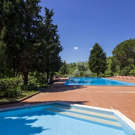 Borgo Il Poggio Feriegård